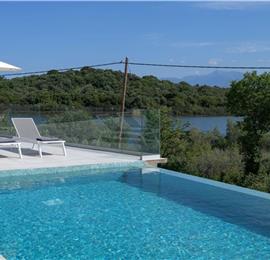 3 bedroom villa with pool & seaview, near Acharavi, sleeps 6